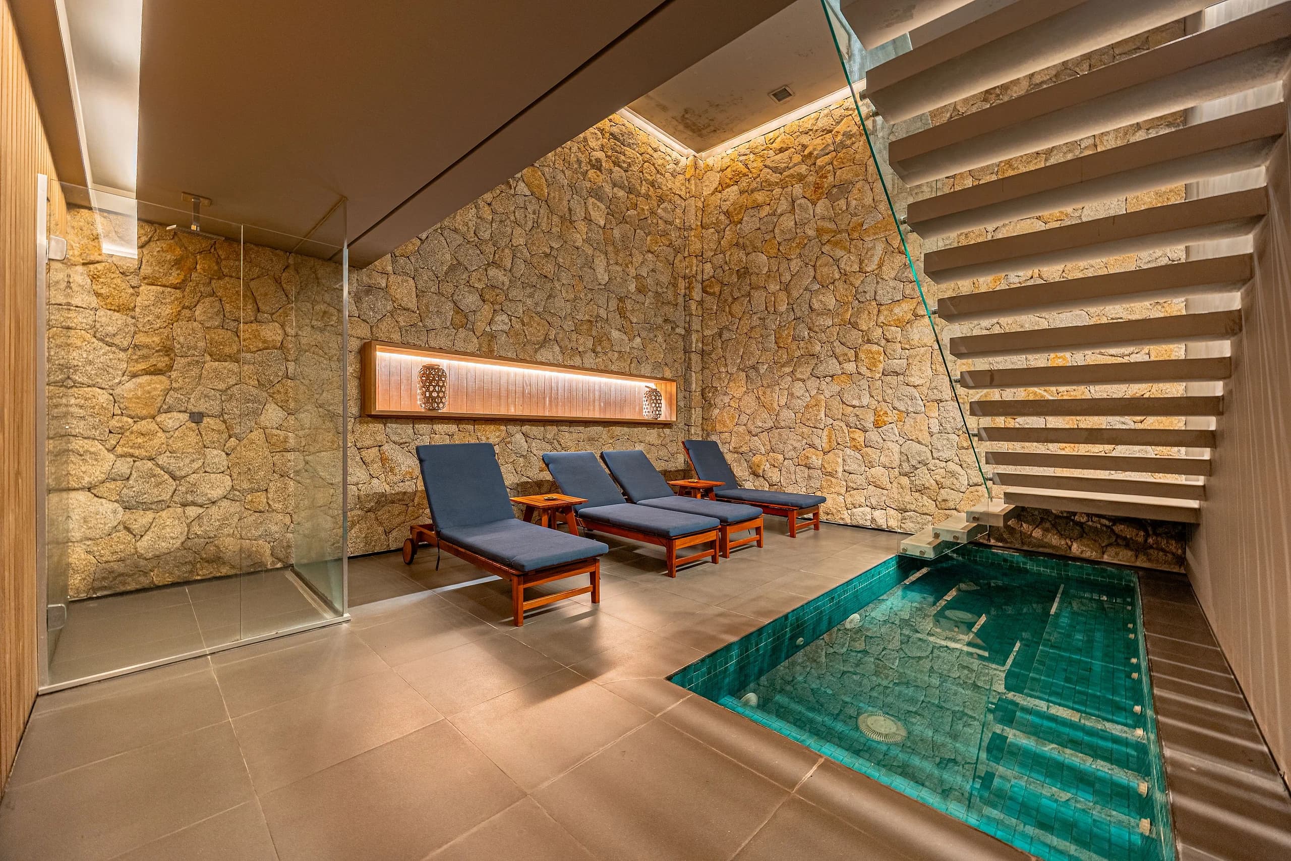 Studio Novo C/ Vaga / Piscina / Jacuzzi e Academia - Foto 1